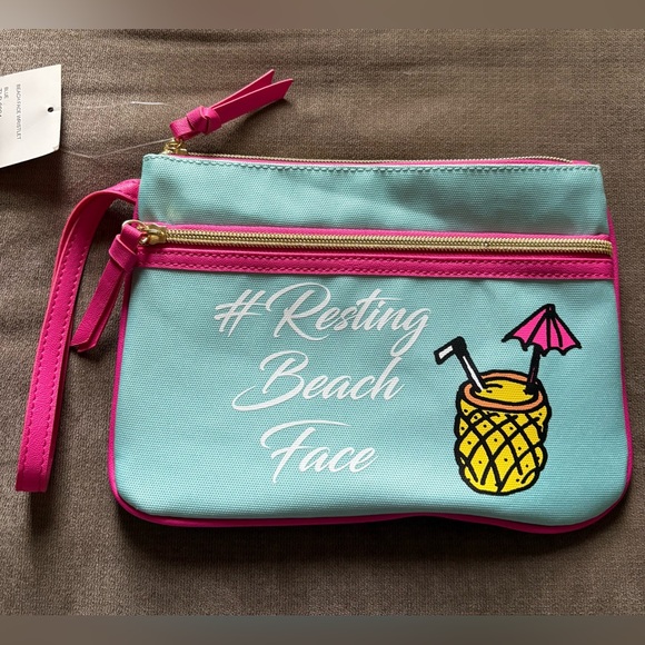 Beach Face Wristlet - Picture 1 of 4